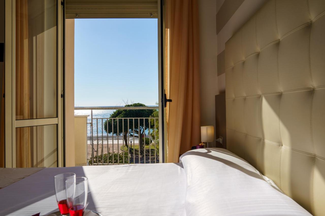 Hotel Tirreno Sapri Exterior foto