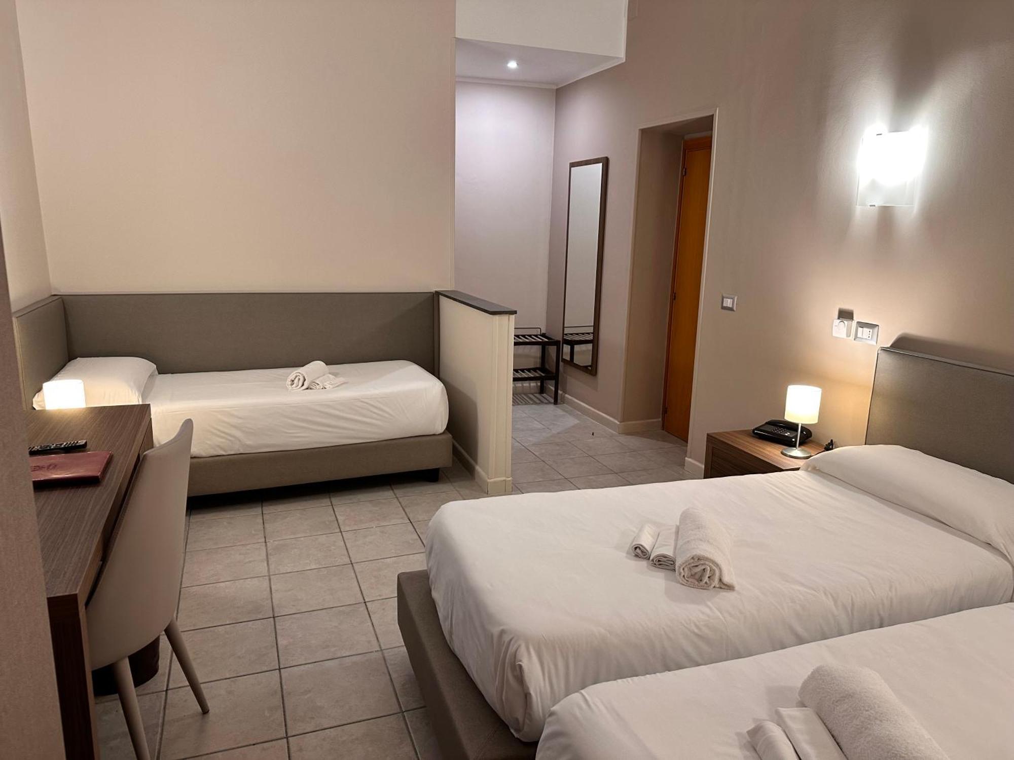 Hotel Tirreno Sapri Exterior foto