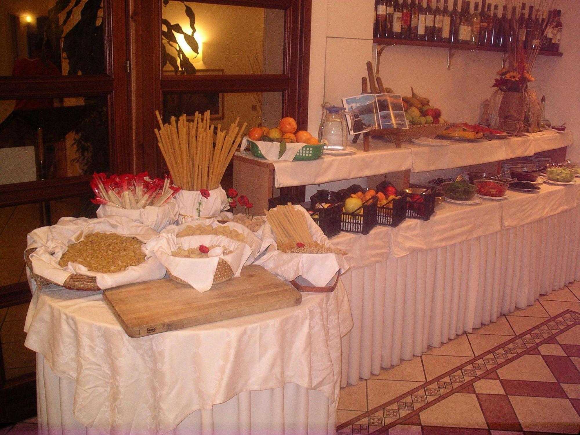 Hotel Tirreno Sapri Exterior foto