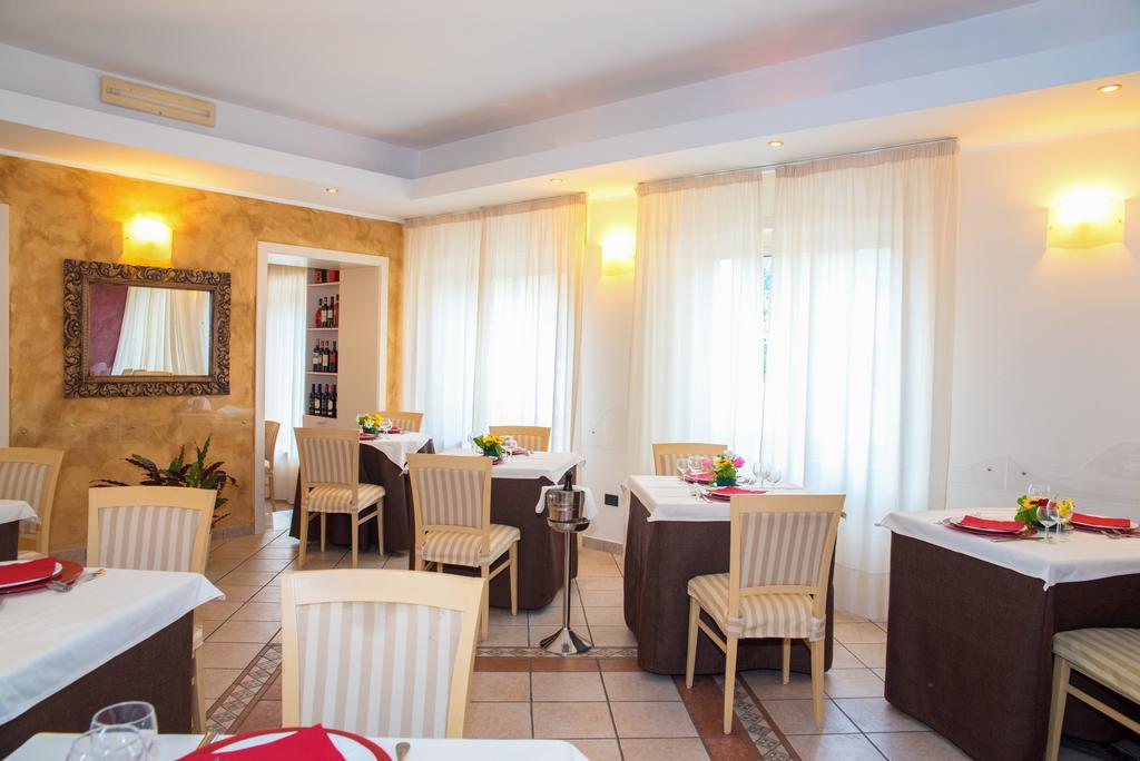 Hotel Tirreno Sapri Exterior foto