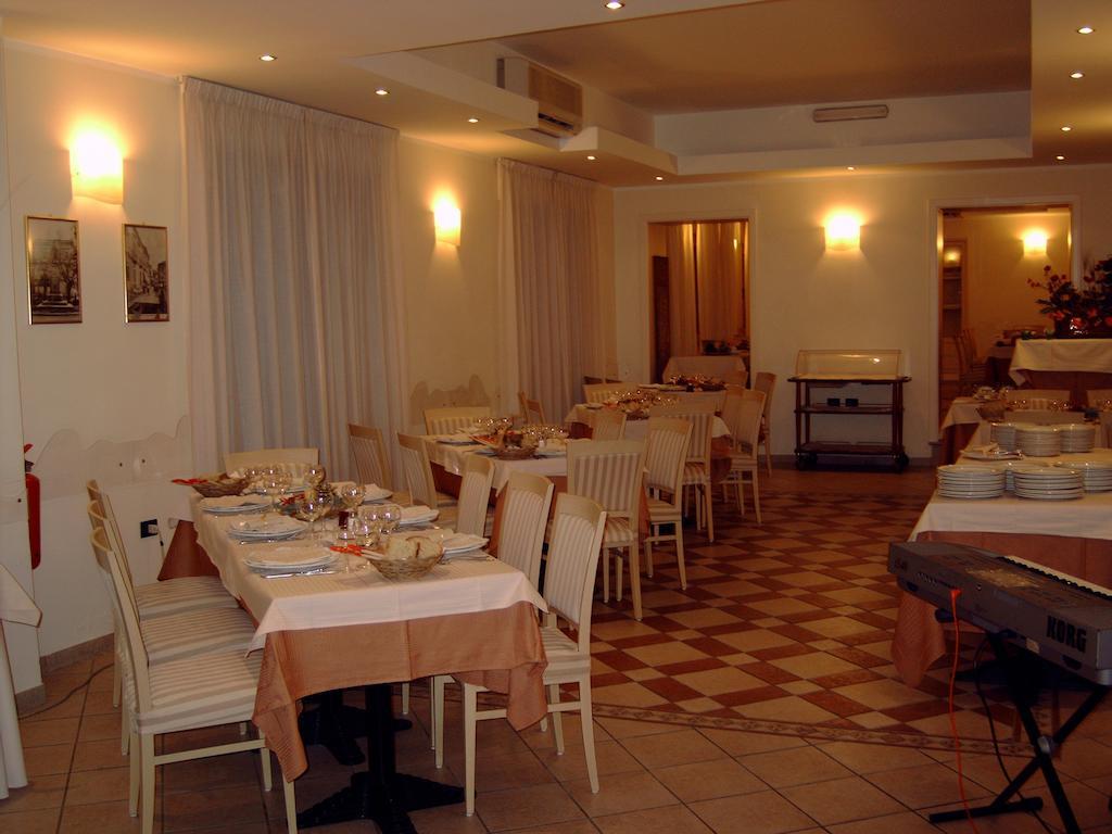 Hotel Tirreno Sapri Exterior foto